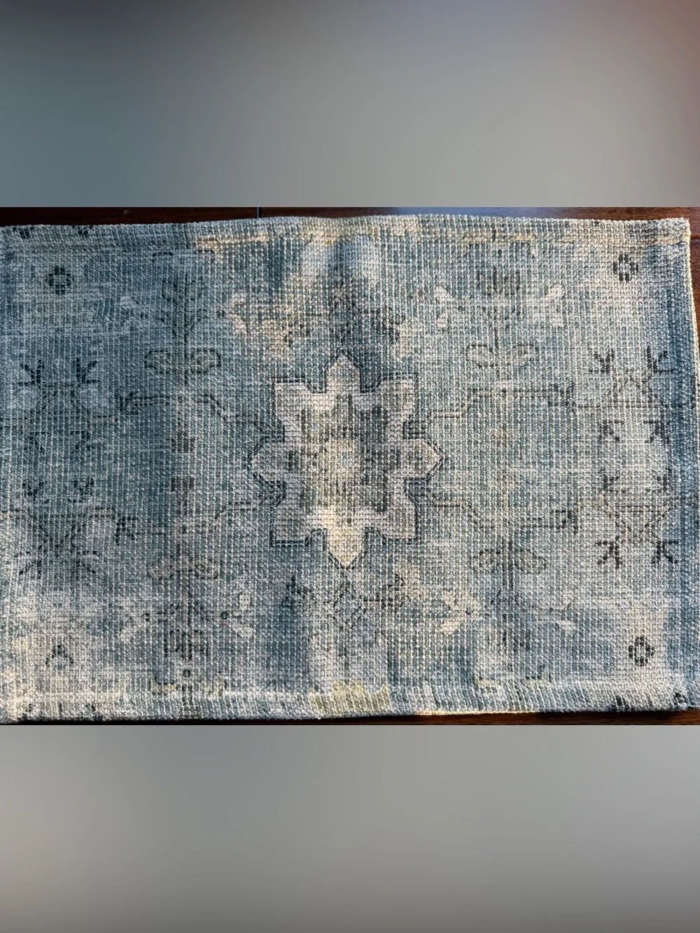 NICOLE MILLER HOME Kilim Green/Beige 8 Placemat Set.